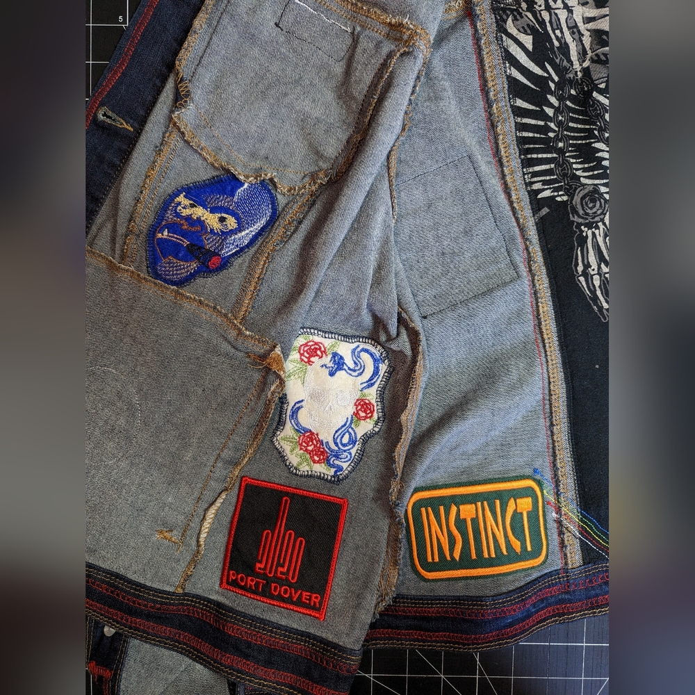 Rocker Jean ๐ค Jacket - Picture 15 of 17